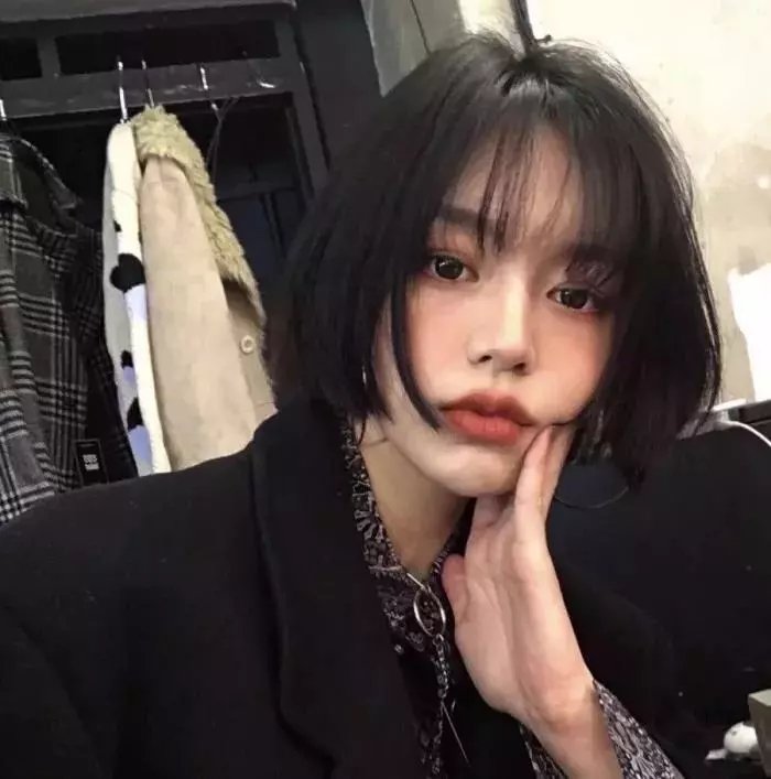 怪物少女妮莫娜